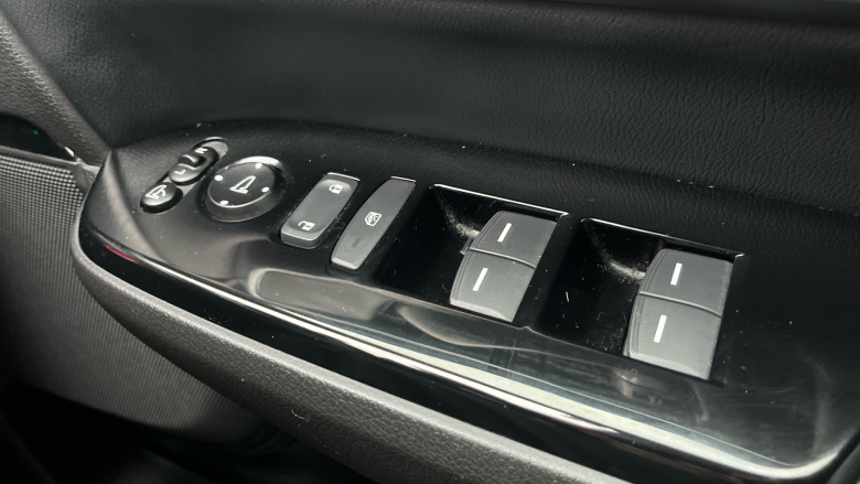 Honda CR-V 2.0 i-MMD Hybrid SR  2WD 5dr eCVT Hybrid Estate